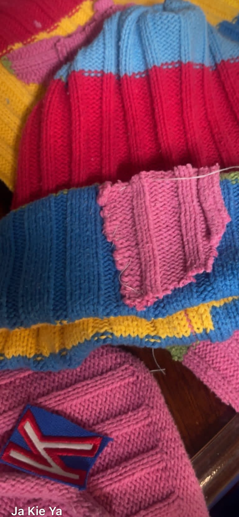 Custom Knitted Fitted